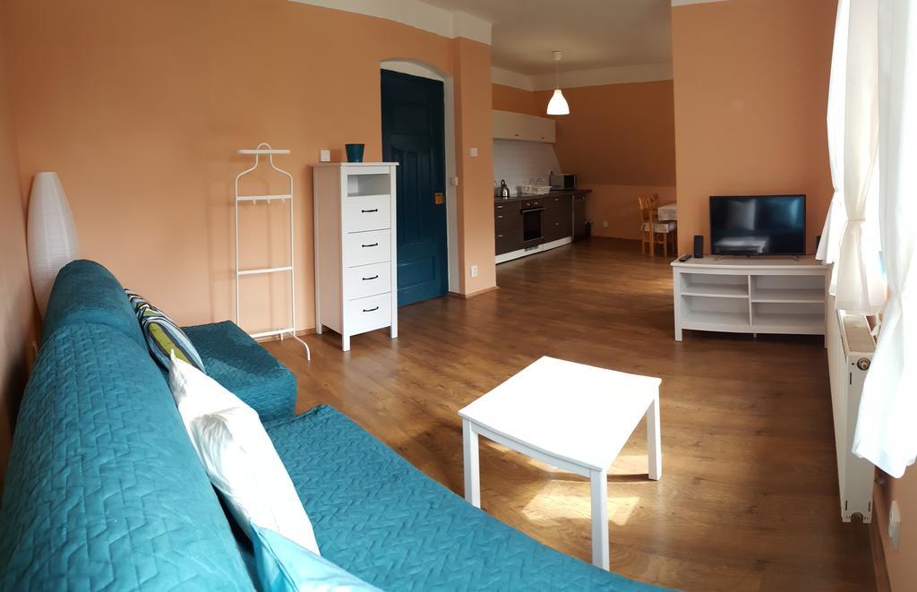 Apartment Jakubske Namesti Ceska Kamenice Exterior photo