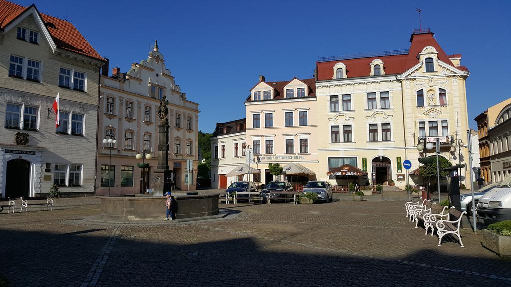 Apartment Jakubske Namesti Ceska Kamenice Exterior photo